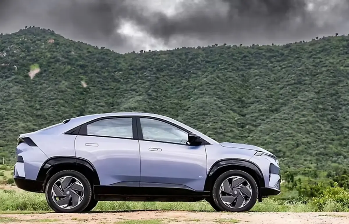 Tata Curvv EV Maintenance cost in 2026